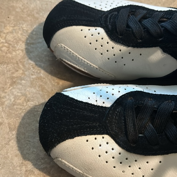 Capezio Frontline B Free Dance Shoe - Picture 6 of 7